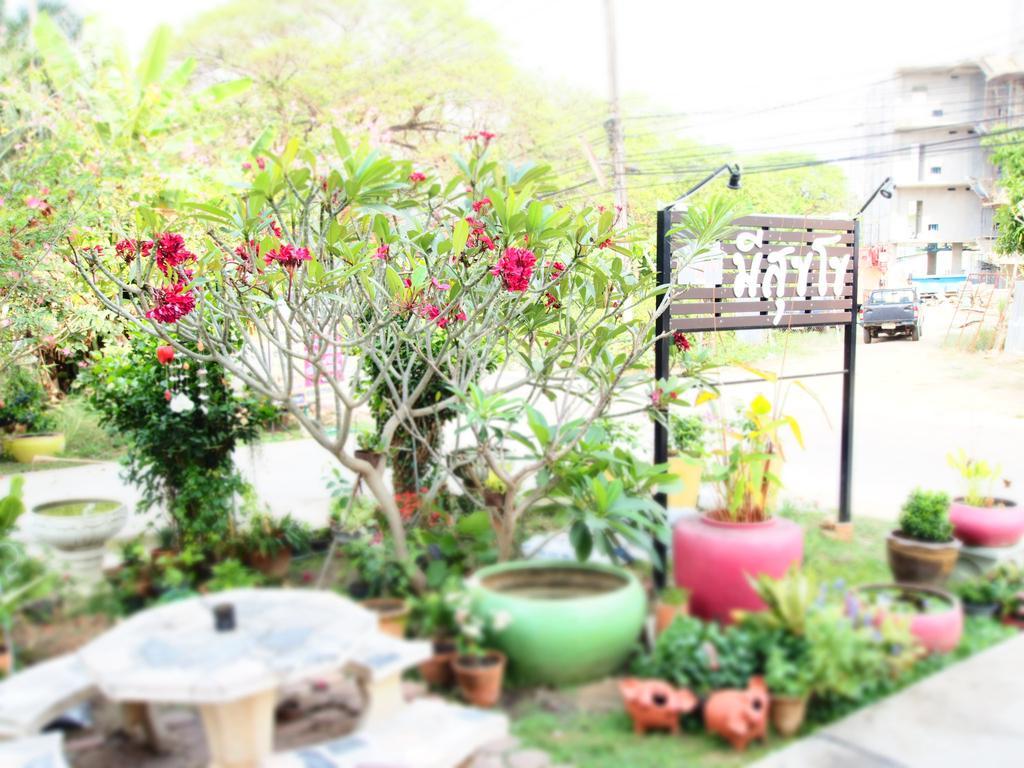 Banmeesukko Bed & Breakfast Phitsanulok Exterior photo